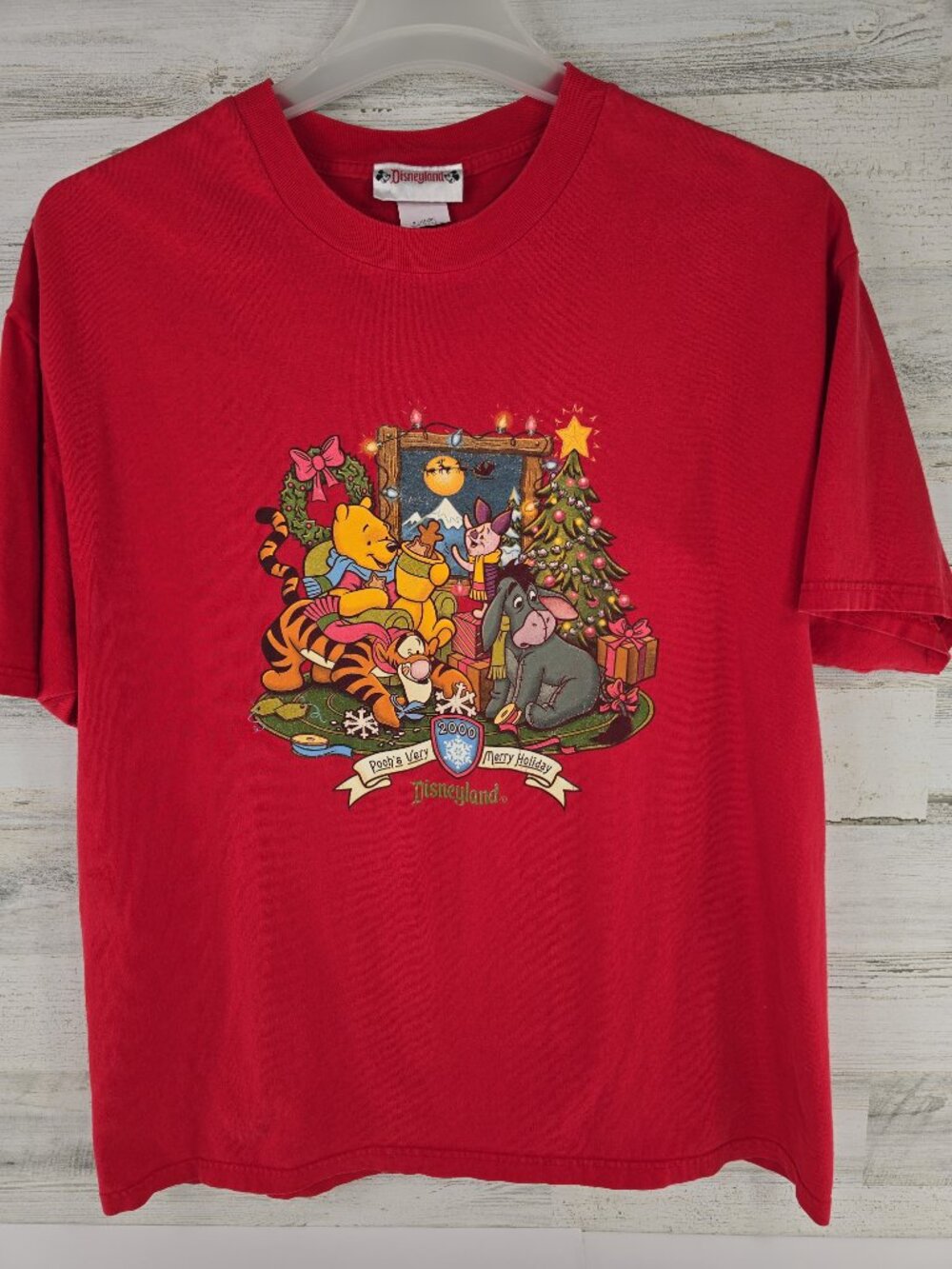 Vintage 2000 Disneyland Pooh’s Very Merry Holiday Red T‑Shirt XL Winnie the Pooh